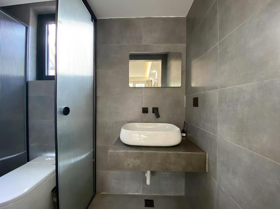Beijing Hills & Hutong City Retreat Near Forbidden City & Line 4 Multi-Room Options Exteriör bild